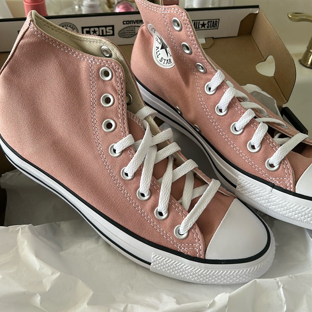Chuck Taylor All Star Limited time color